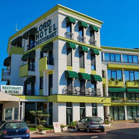 Hotel Lord Tirana