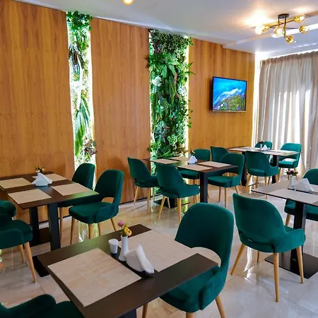 Hotel Lord Tirana