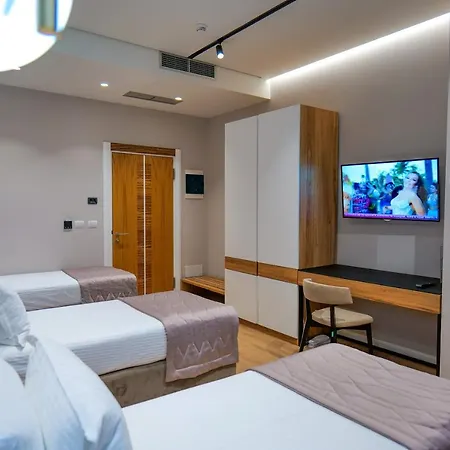 Hotel Lord
