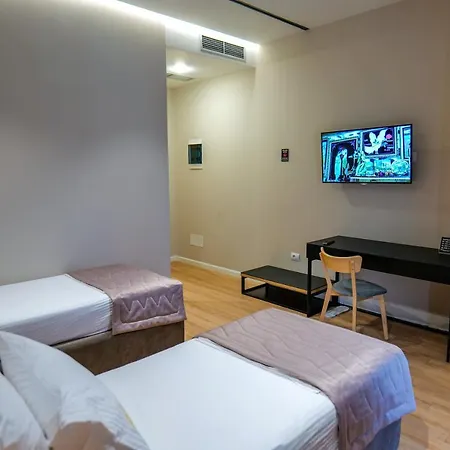 Lord 4* Tirana