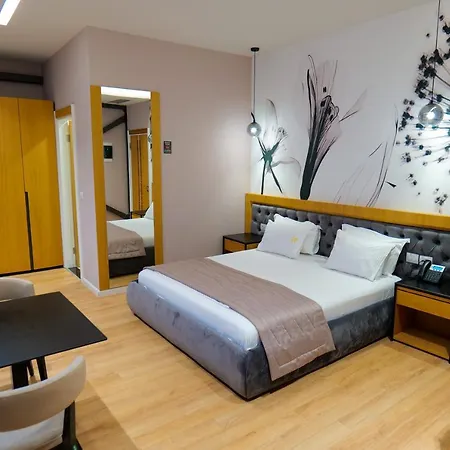 Hotel Lord