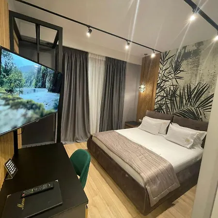 Lord 4* Tirana
