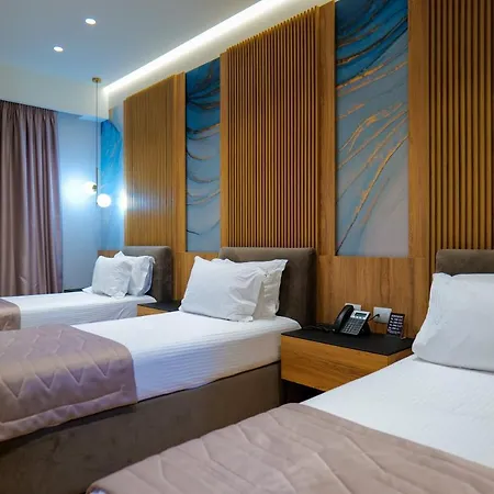 Hotel Lord