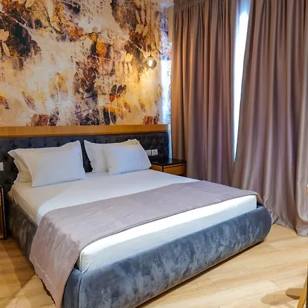 Hotel Lord
