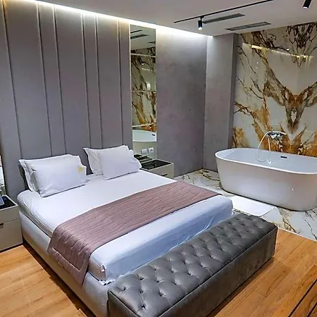 Lord Hotel